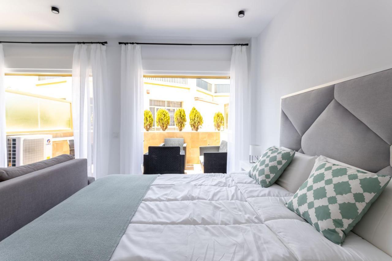 Oleholidays 602 Romana Playa Primera Linea Playa Marbella Luaran gambar