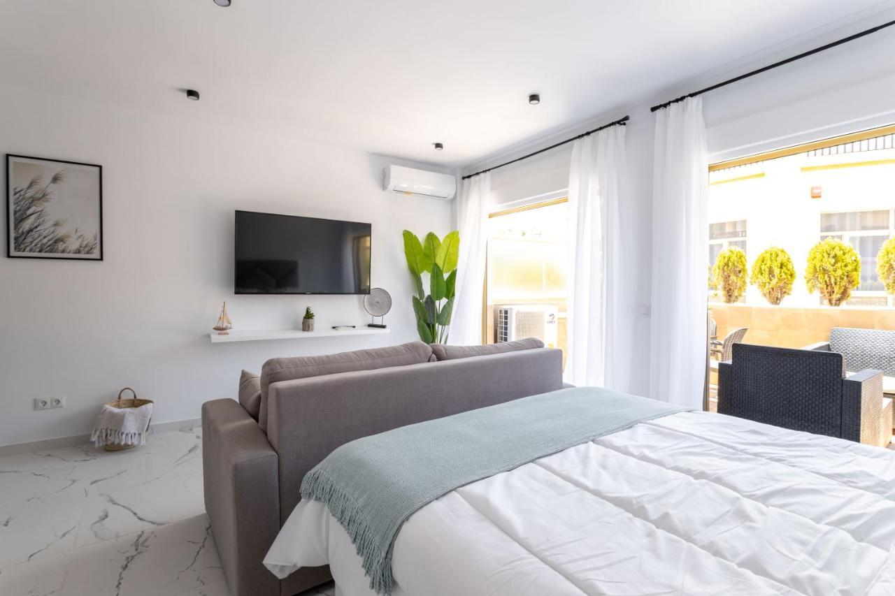 Oleholidays 602 Romana Playa Primera Linea Playa Marbella Luaran gambar